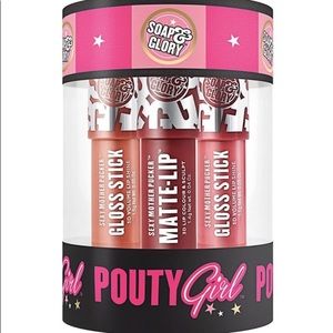 Soap & Glory Pouty Girl Gift Set, Pack of 1